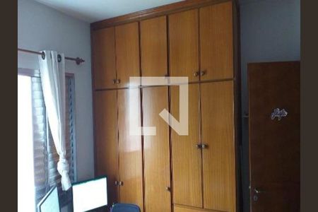 DORMITORIO de casa à venda com 3 quartos, 164m² em Umuarama, Osasco