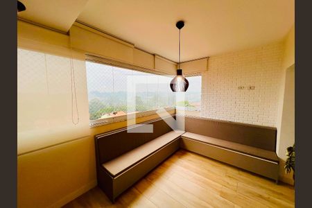 Sala de apartamento para alugar com 2 quartos, 72m² em Jardim Uira, São José dos Campos