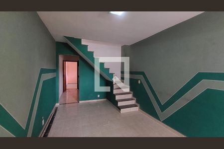 Sala de casa para alugar com 2 quartos, 80m² em Parque Sao Bernardo, Belford Roxo