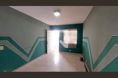 Sala de casa para alugar com 2 quartos, 80m² em Parque Sao Bernardo, Belford Roxo