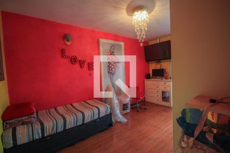 Casa à venda com 3 quartos, 210m² em Canindé, São Paulo