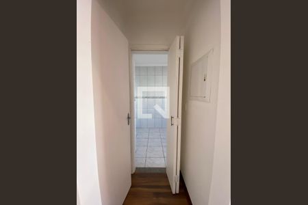 Corredor de casa para alugar com 2 quartos, 68m² em Vila Rio Branco, São Paulo