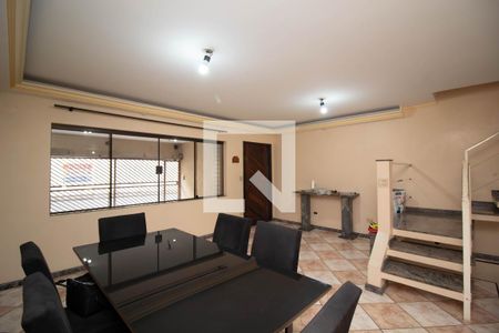 Sala de casa para alugar com 3 quartos, 300m² em Cidade Maia, Guarulhos