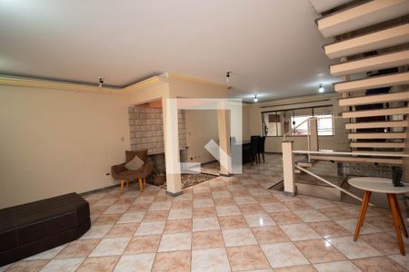 Sala de casa para alugar com 3 quartos, 300m² em Cidade Maia, Guarulhos