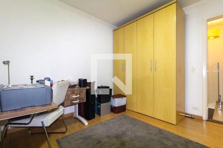 Quarto 1 de casa para alugar com 3 quartos, 320m² em Vila Ré, São Paulo