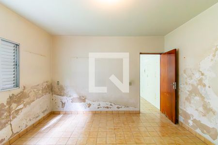 Quarto 1 de casa à venda com 4 quartos, 180m² em Conjunto Promorar Sapopemba, São Paulo