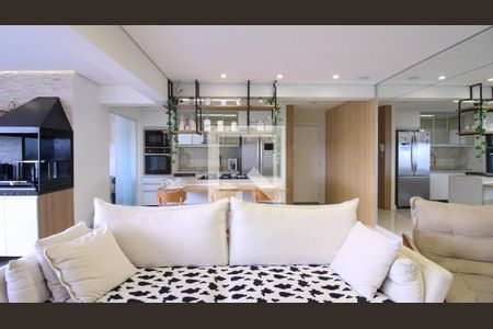 Sala/Cozinha de apartamento para alugar com 3 quartos, 125m² em Vila Independencia, São Paulo