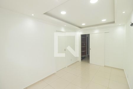 Sala/Quarto de casa para alugar com 4 quartos, 100m² em Campo Grande, Rio de Janeiro