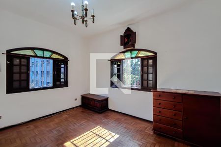 Quarto 1 de casa para alugar com 4 quartos, 150m² em Jardim da Gloria, São Paulo