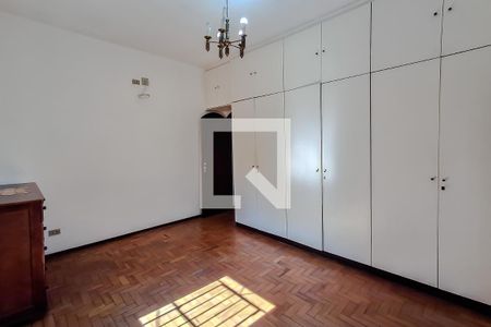 Quarto 1 de casa para alugar com 4 quartos, 150m² em Jardim da Gloria, São Paulo