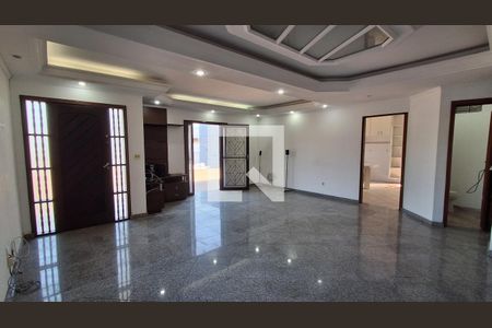 Sala de casa à venda com 4 quartos, 304m² em Vila Palmares, São Caetano do Sul