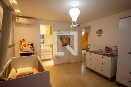 Casa à venda com 4 quartos, 359m² em Conjunto 9, Brasília