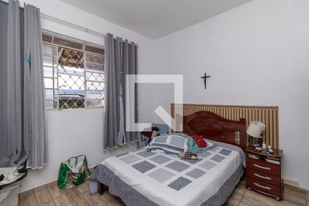 Quarto 2 de casa à venda com 4 quartos, 180m² em Planalto, Belo Horizonte