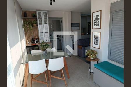 Apartamento à venda com 2 quartos, 72m² em Vila Madalena, São Paulo