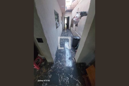 CORREDOR EXTERNO de casa à venda com 4 quartos, 204m² em Cidade das Flores, Osasco