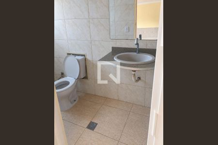 Banheiro de casa para alugar com 2 quartos, 80m² em Morrinhos 2, Guarujá