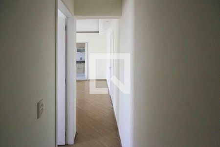 Corredor de apartamento à venda com 2 quartos, 53m² em Vila Lucia, São Paulo