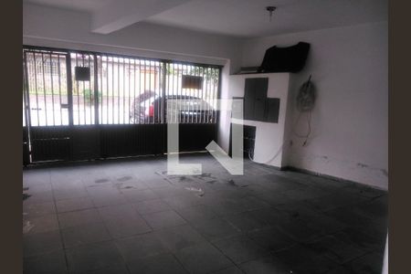 Casa à venda com 4 quartos, 125m² em Vila Gumercindo, São Paulo