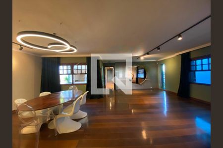 Casa à venda com 5 quartos, 280m² em Brooklin, São Paulo