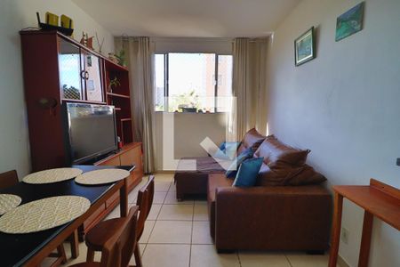 Sala de apartamento para alugar com 2 quartos, 50m² em Presidente Roosevelt, Uberlândia