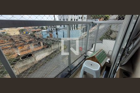 varanda da sala  de apartamento para alugar com 3 quartos, 80m² em Senhora das Gracas, Betim