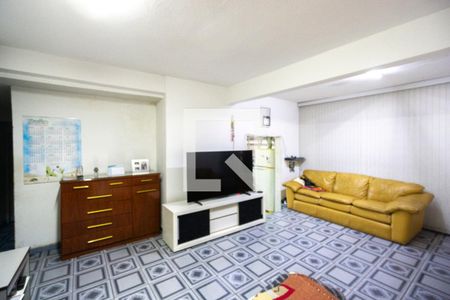 Sala de casa à venda com 4 quartos, 230m² em Vila Euthalia, São Paulo