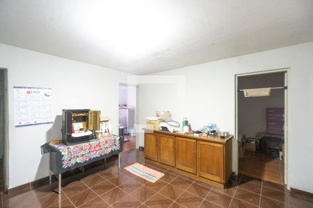 Sala 02 de casa à venda com 4 quartos, 230m² em Vila Euthalia, São Paulo