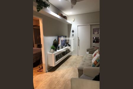 Sala de casa à venda com 4 quartos, 90m² em Mooca, São Paulo