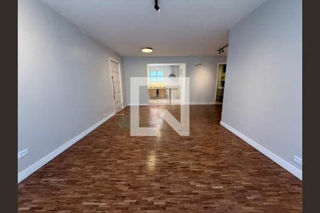 Apartamento à venda com 3 quartos, 115m² em Vila Uberabinha, São Paulo