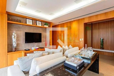 Apartamento à venda com 1 quarto, 123m² em Itaim Bibi, São Paulo