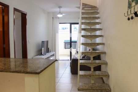 Apartamento para alugar com 3 quartos, 95m² em Braga, Cabo Frio