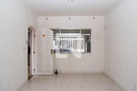 Casa à venda com 3 quartos, 145m² em Jardim Santa Teresinha, São Paulo