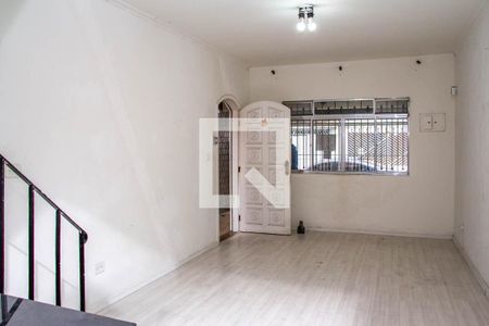 Casa à venda com 3 quartos, 145m² em Jardim Santa Teresinha, São Paulo