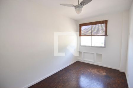 Quarto 1 de apartamento à venda com 2 quartos, 120m² em Tijuca, Rio de Janeiro