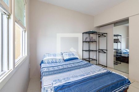 Sala/Quarto de kitnet/studio para alugar com 1 quarto, 18m² em Centro Histórico, Porto Alegre