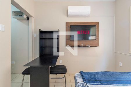 Sala/Quarto de kitnet/studio para alugar com 1 quarto, 18m² em Centro Histórico, Porto Alegre