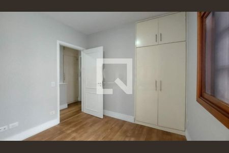 Casa à venda com 3 quartos, 172m² em Santo Amaro, São Paulo