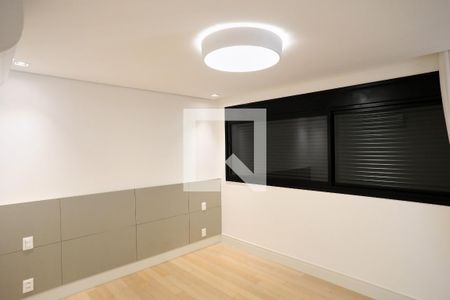 Suíte master de apartamento à venda com 4 quartos, 182m² em Centro, Belo Horizonte