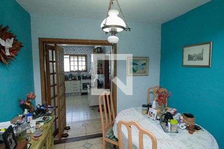 Sala de casa à venda com 3 quartos, 140m² em Campo Grande, Rio de Janeiro