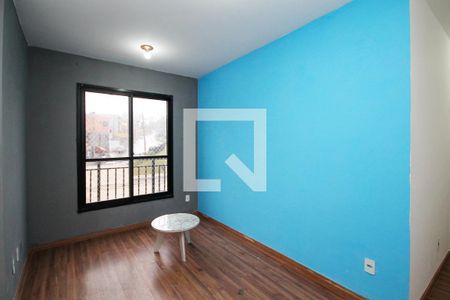 Sala de apartamento para alugar com 2 quartos, 42m² em Roselândia, Cotia
