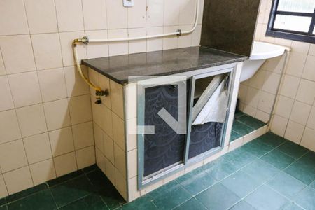 Cozinha de apartamento para alugar com 2 quartos, 61m² em Inhaúma, Rio de Janeiro