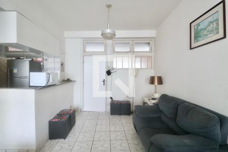 Sala de apartamento para alugar com 1 quarto, 50m² em Barra Funda, Guarujá
