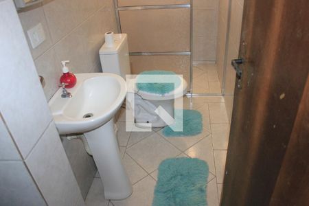 Banheiro  de casa à venda com 10 quartos, 250m² em Parque Continental Ii, Guarulhos