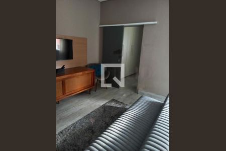 Casa à venda com 3 quartos, 255m² em Vila Cordeiro, São Paulo