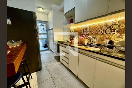 Apartamento à venda com 3 quartos, 220m² em Castelo, Belo Horizonte