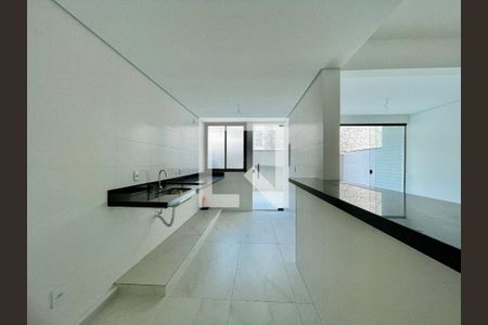 Apartamento à venda com 3 quartos, 130m² em Sagrada Família, Belo Horizonte