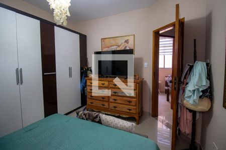 Quarto 1 de casa para alugar com 4 quartos, 143m² em Olaria, Rio de Janeiro