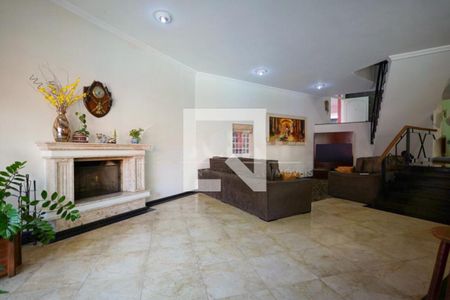 Casa à venda com 4 quartos, 345m² em Jardim Marajoara, São Paulo