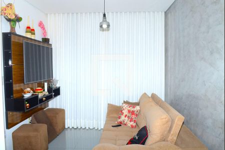 Apartamento à venda com 3 quartos, 70m² em Jardim Vitoria, Belo Horizonte
