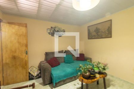 Sala de casa à venda com 3 quartos, 280m² em Uberaba, Curitiba